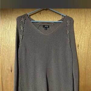 a.n.a Women's V-Neck Sweater in Brown